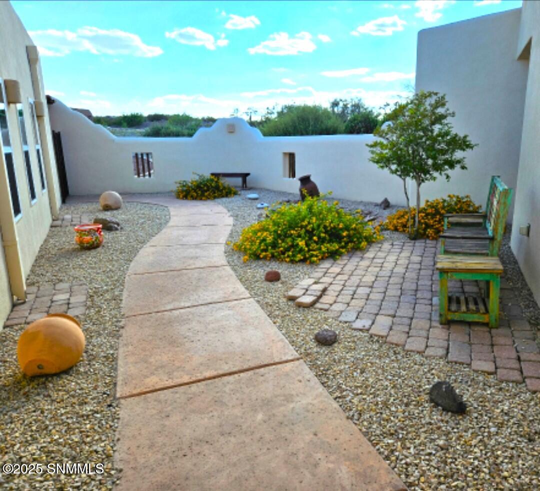 10034 Cantabria Court, Las Cruces, New Mexico image 7