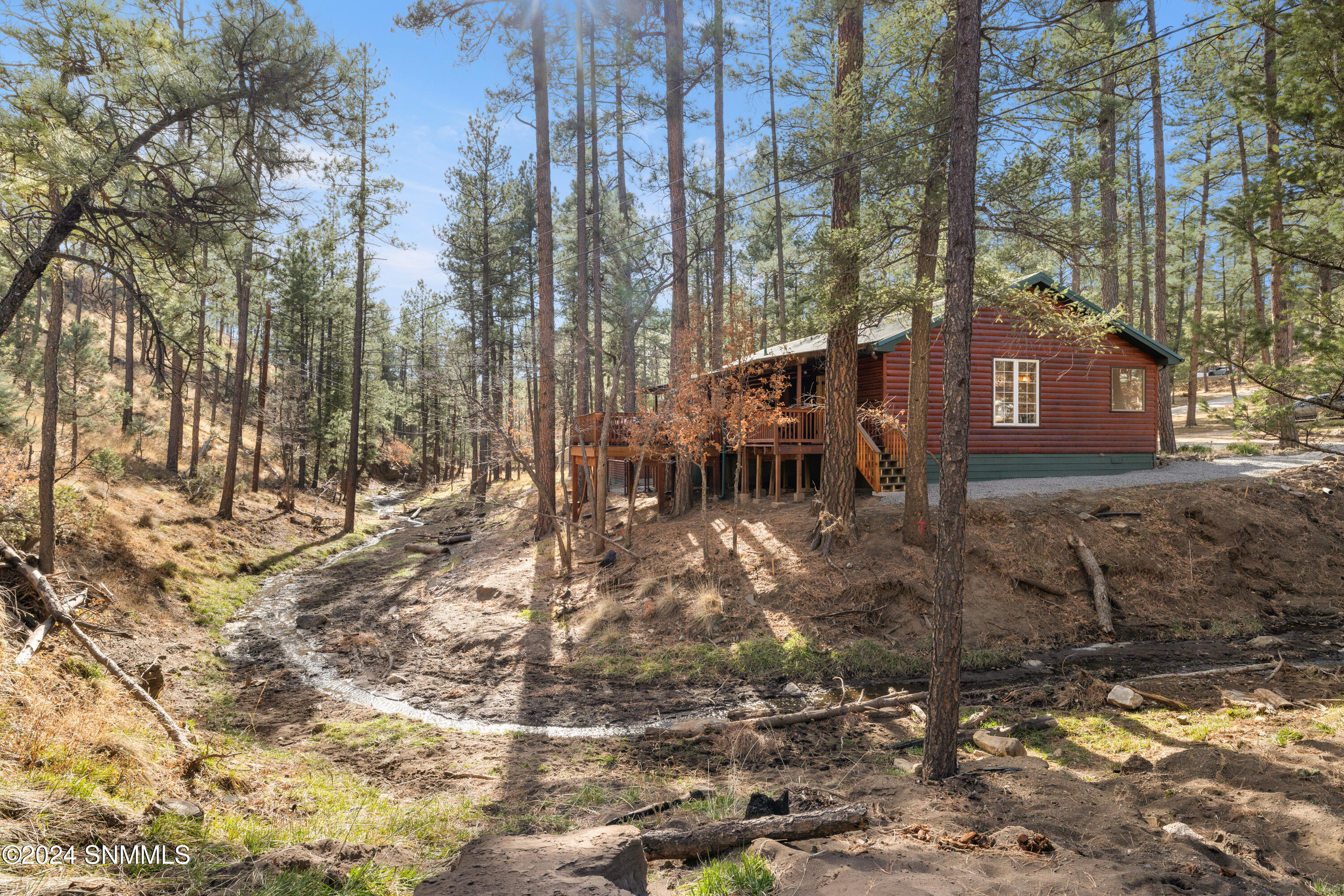 420 Brady Canyon Road, Ruidoso, New York image 6