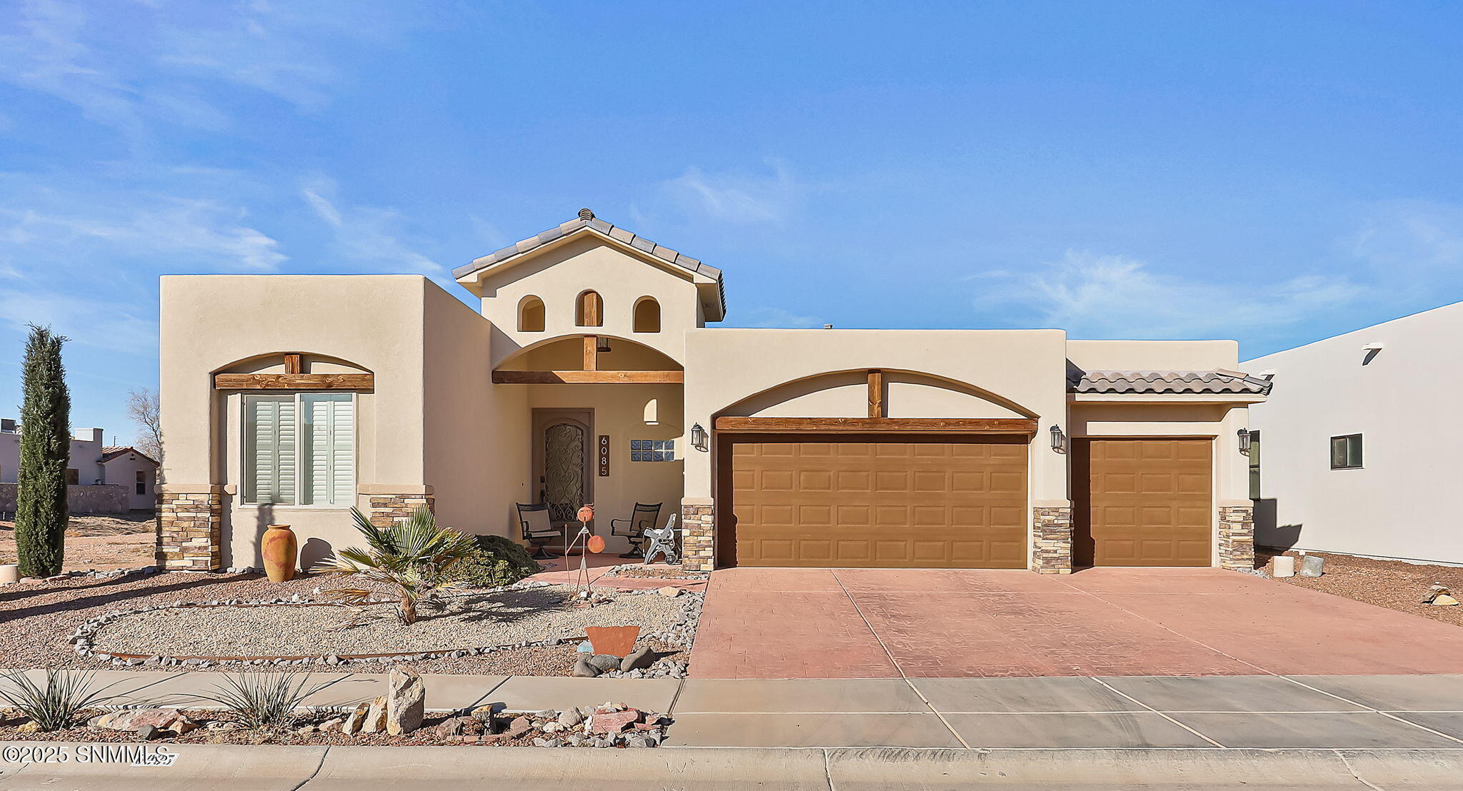 6085 Arosa Street, Las Cruces, New Mexico image 1