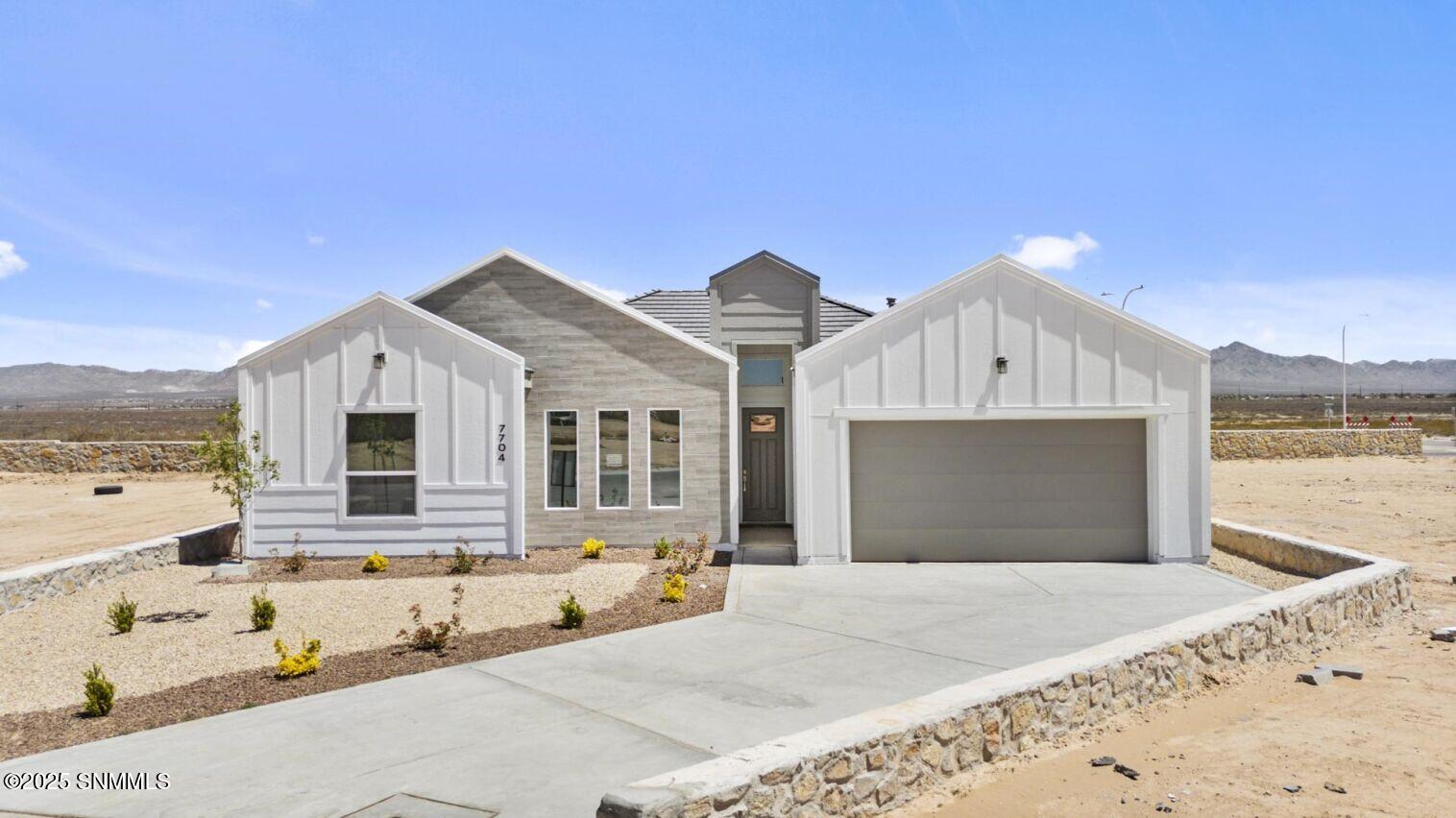 7704 Celestial Street, Las Cruces, New Mexico image 1