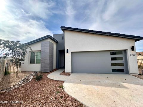 Townhouse For Sale - 3750 Nightingale Avenue<br/> Las Cruces, NM 88012
