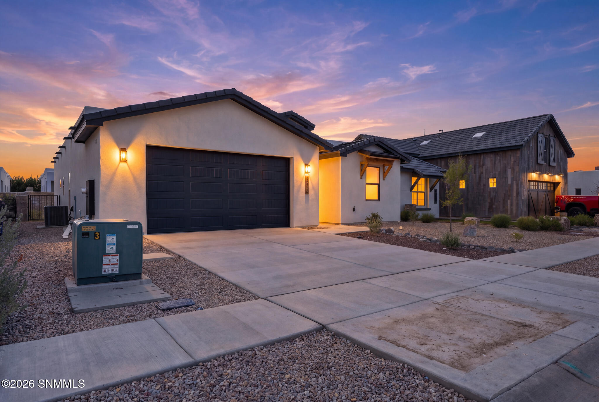 6013 High Plains Place - Photo 2