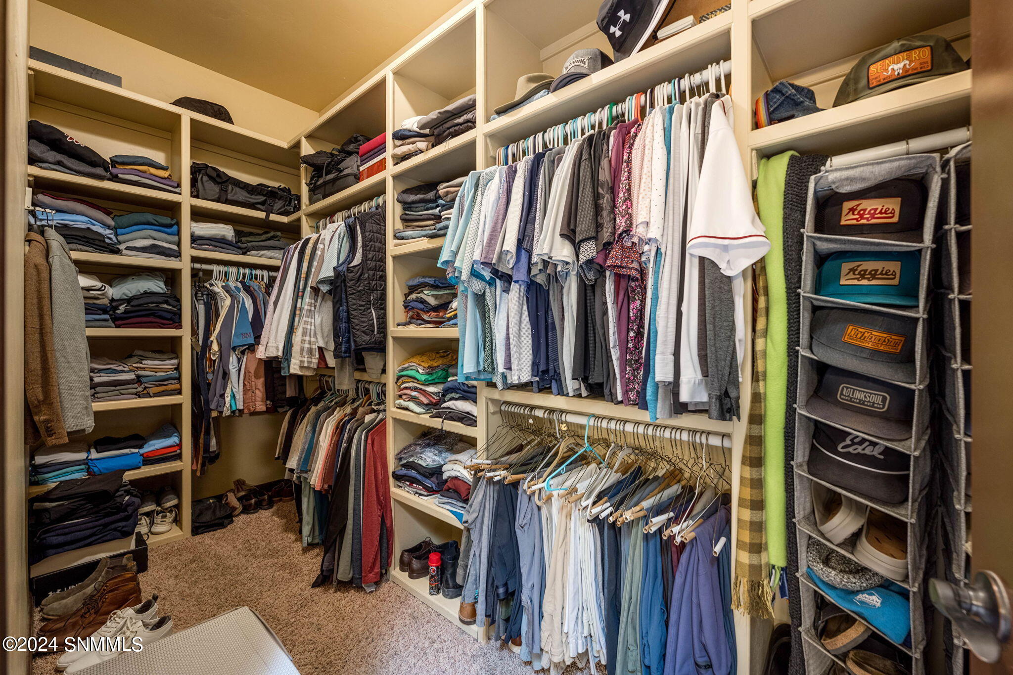 Las Cruces, New Mexico 88007, United States, 3 Bedrooms Bedrooms, ,2 BathroomsBathrooms,Residential,Pending,48315