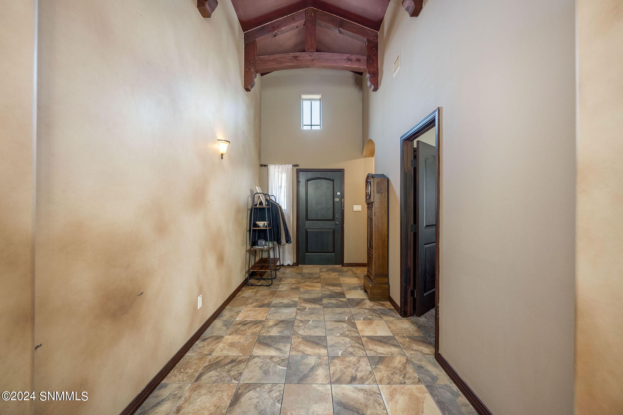 Las Cruces, New Mexico 88007, United States, 3 Bedrooms Bedrooms, ,2 BathroomsBathrooms,Residential,Pending,48315