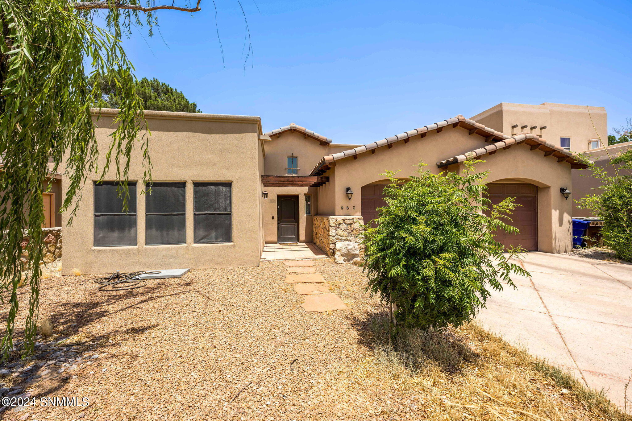 Las Cruces, New Mexico 88007, United States, 3 Bedrooms Bedrooms, ,2 BathroomsBathrooms,Residential,Pending,48315