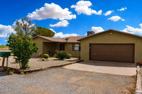 Homes For Sale - 5011 Calle Del Ranchero<br/> Dona Ana County, Las Cruces, NM 88011