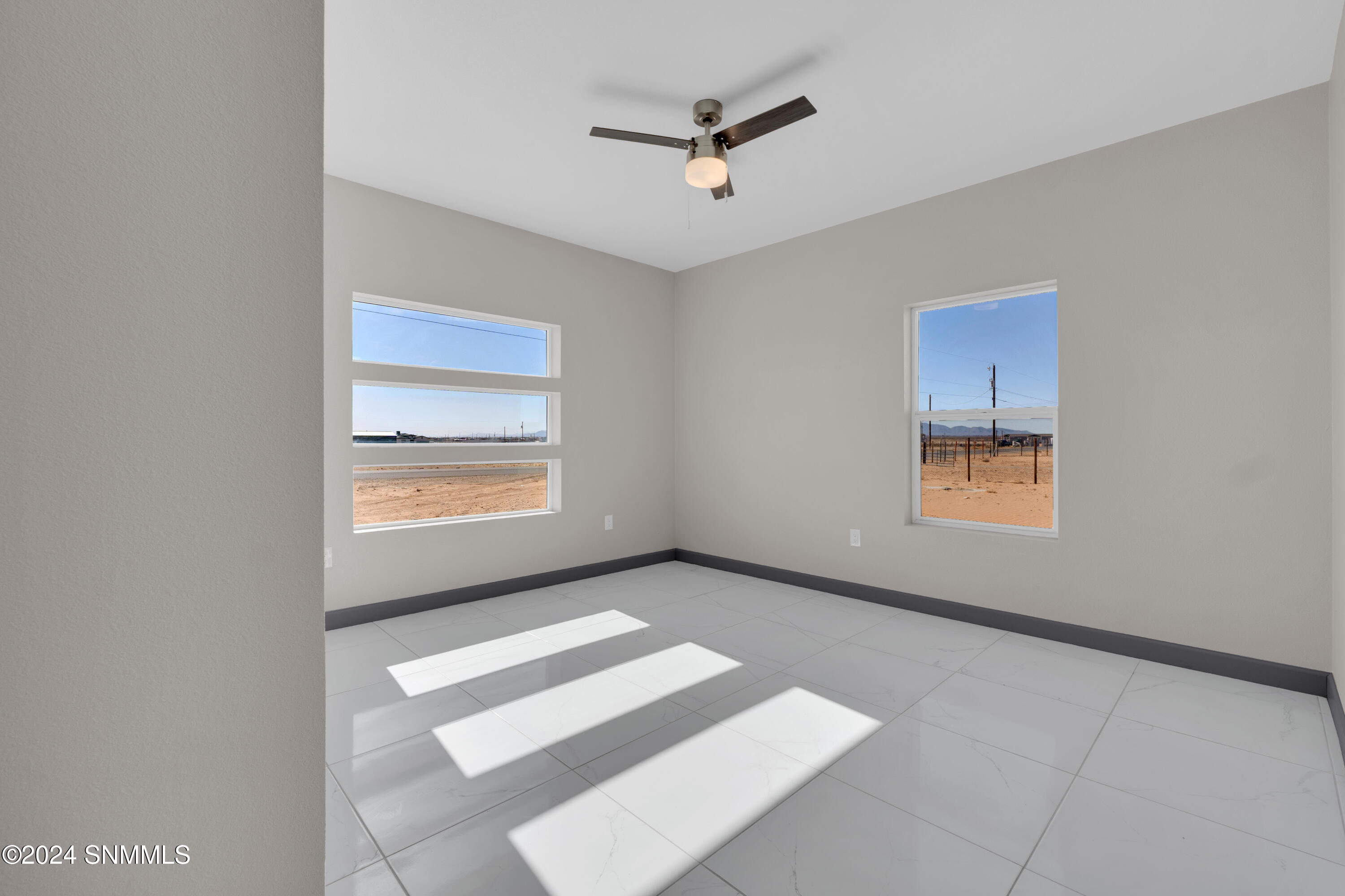 1345 Nambi Desert Drive, Chaparral, New York image 32