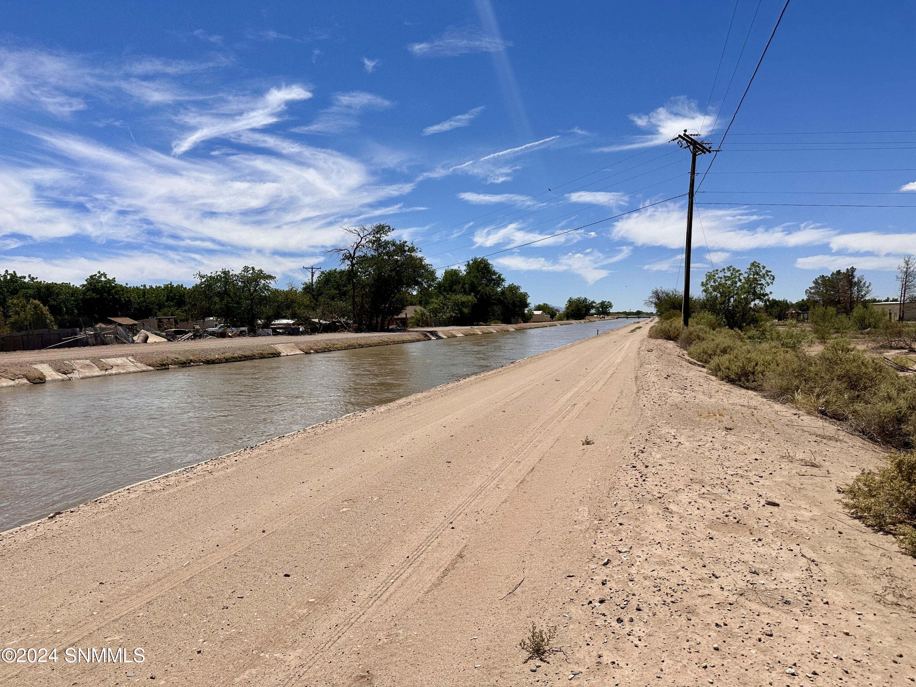 6535 County Road B10, La Mesa, New Mexico image 1