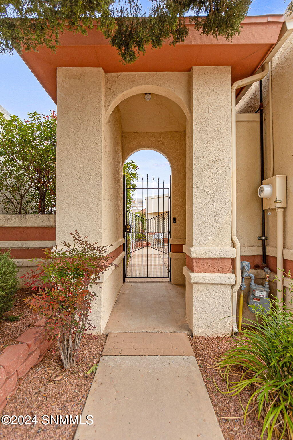 972 Majestic Shadow Loop Loop, Las Cruces, New Mexico image 3