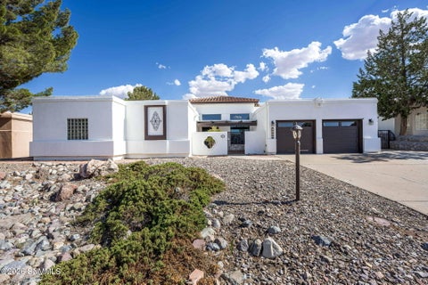 Townhouse For Sale - 6555 Vista De Oro<br/> Las Cruces, NM 88007