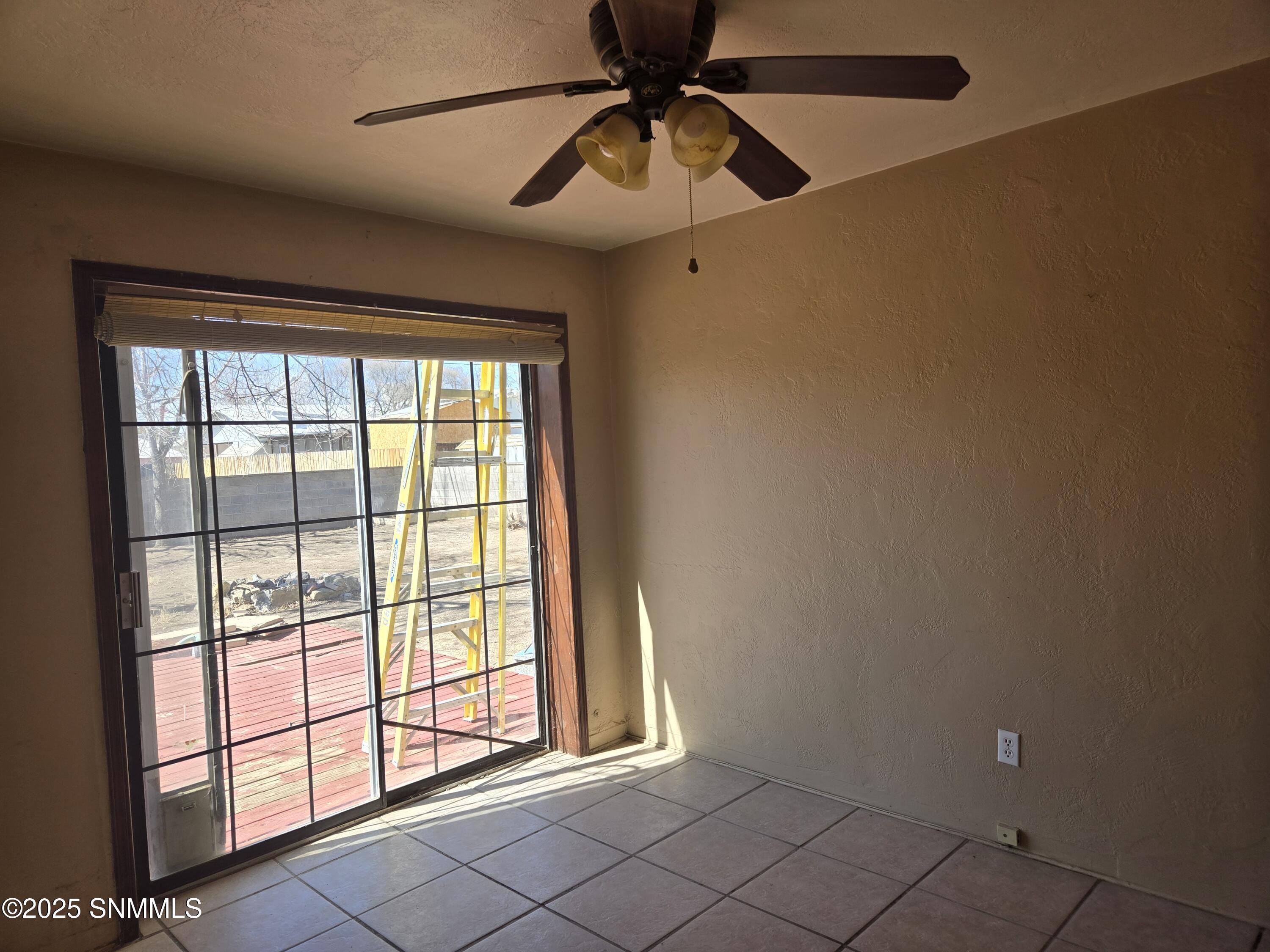 1925 Amis Avenue, Las Cruces, New Mexico image 4
