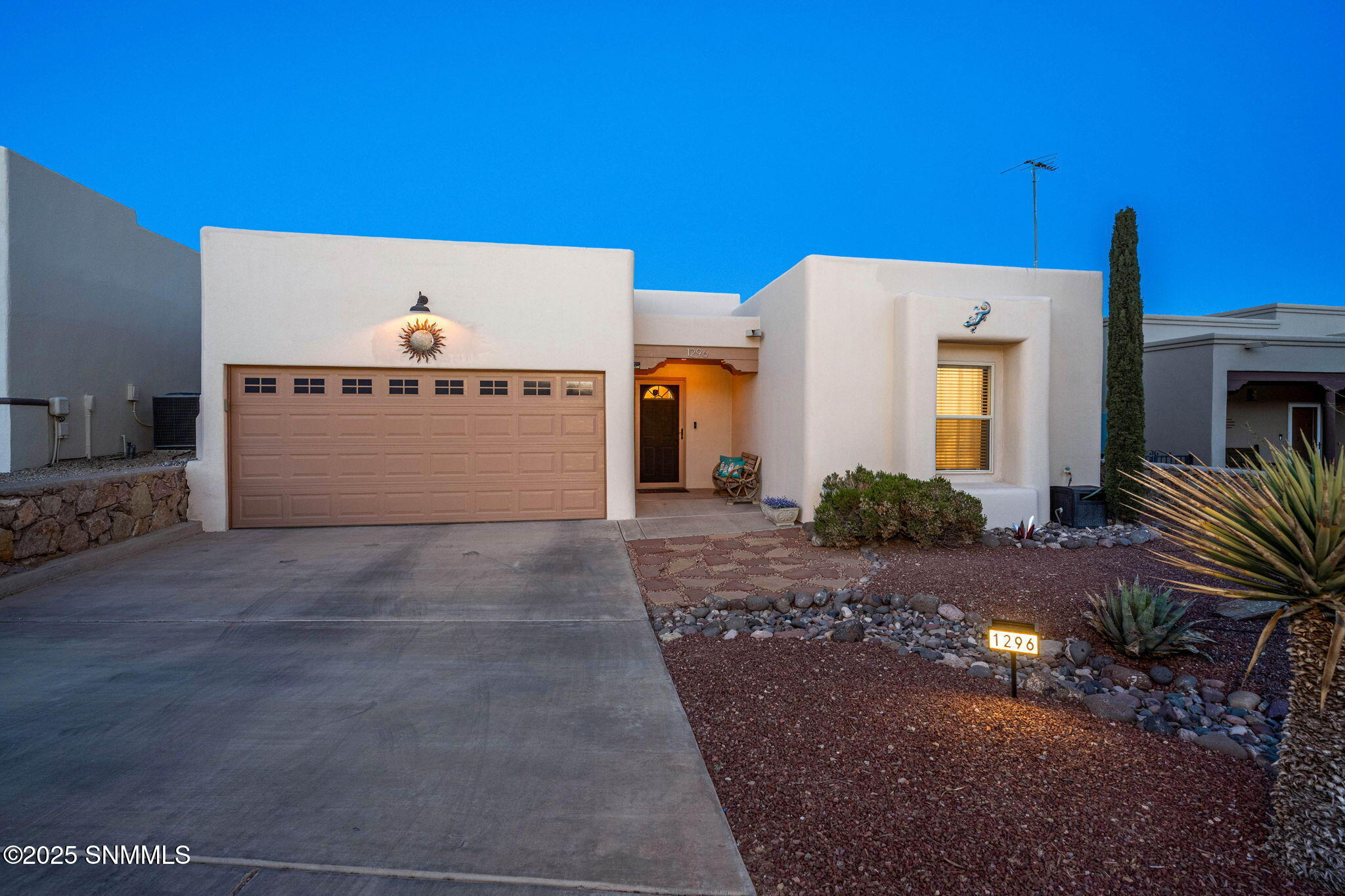 1296 Cassatt Place, Las Cruces, New York image 2