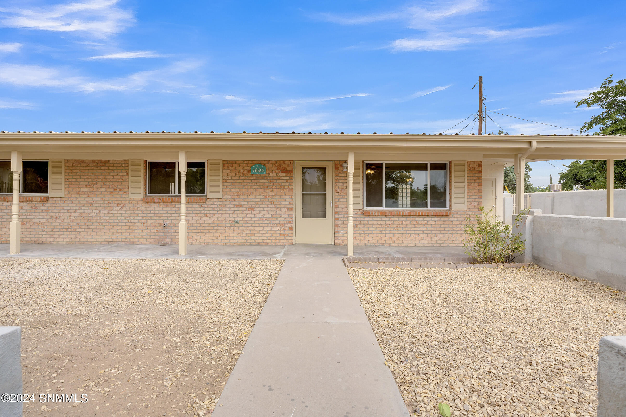 1603 E Holly Street, Deming, New Mexico image 1