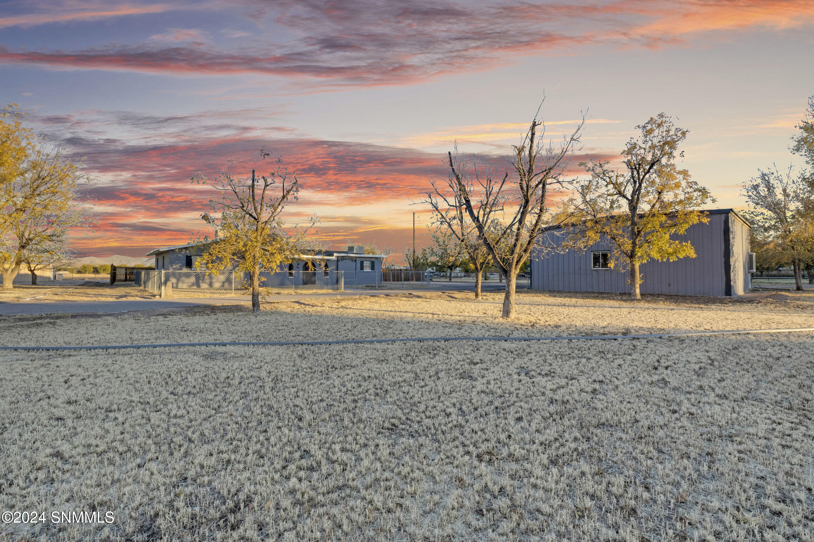 8855 Calle De Brazito, Mesilla Park, New Mexico image 33