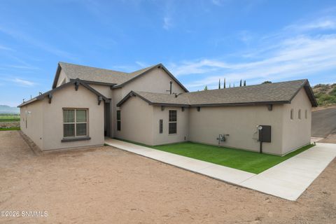 Apartment For Sale - 7005 Raasaf Drive<br/> Las Cruces, NM 88005