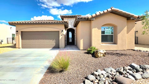 Homes For Sale - 6532 Blackbird Road<br/> Dona Ana County, Las Cruces, NM 88012