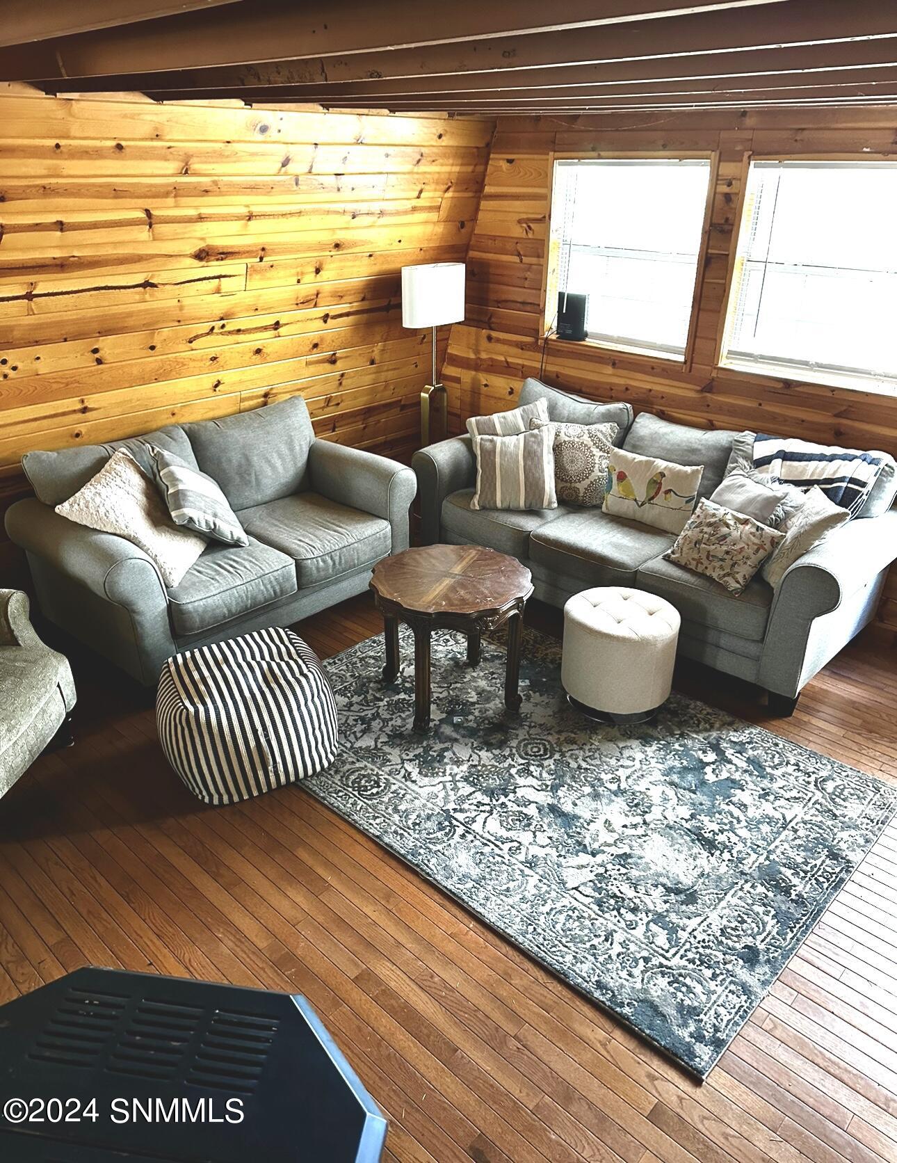 Ruidoso, New Mexico 88345, United States, 2 Bedrooms Bedrooms, ,2 BathroomsBathrooms,Residential,Pending,64919