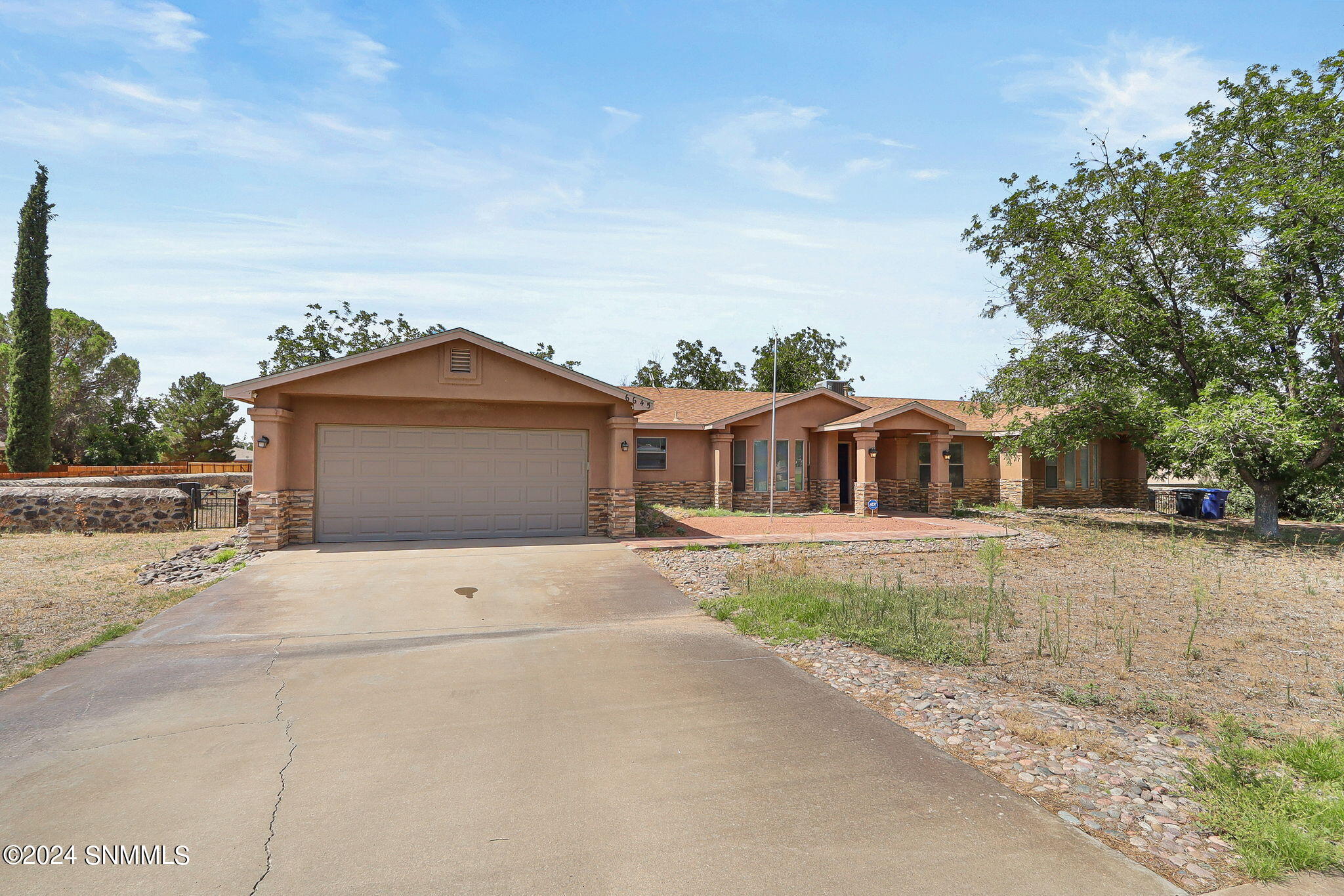 6645 Rio Dorado Dr, La Mesa, New Mexico image 1