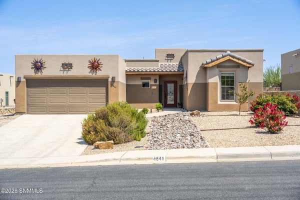 4641 AZURE HILLS RD, LAS CRUCES, NM 88011 - Image 4d4174e217c25c4417b019cd5e026a37/1237352393