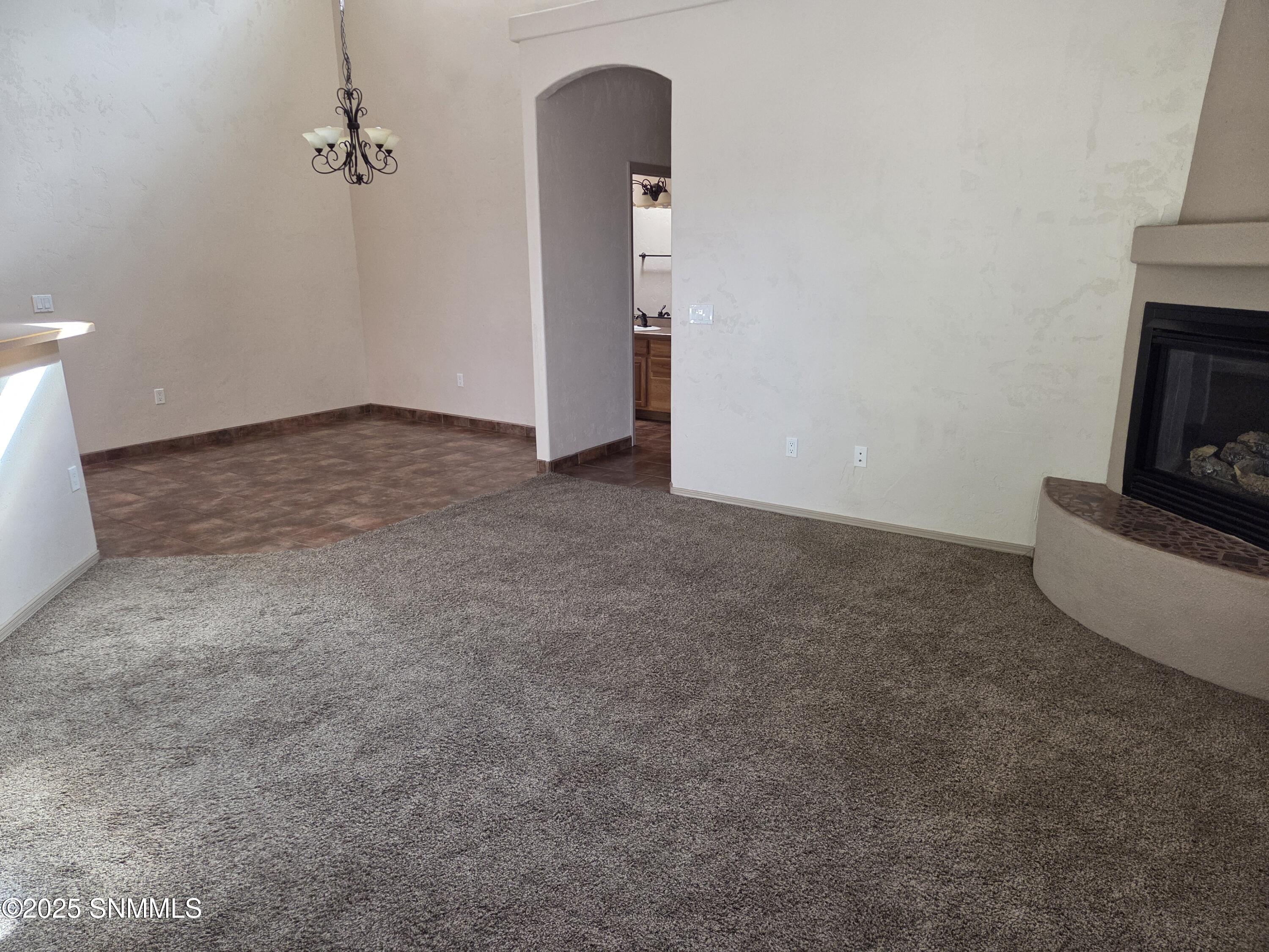 Las Cruces, New Mexico 88011, United States, 3 Bedrooms Bedrooms, ,2 BathroomsBathrooms,Residential,Active,200977