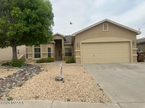 Homes For Rent - 7516 Sierra De Oro Place<br/> Las Cruces, NM 88012