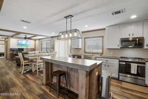 Apartment For Sale - 140 Argelia Drive<br/> Chaparral, NM 88081