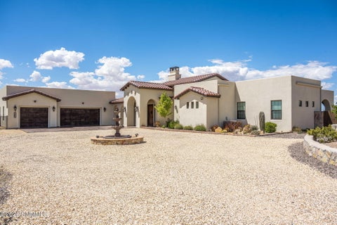 Homes For Sale - 6516 Lazo Del Norte<br/> Las Cruces, NM 88011