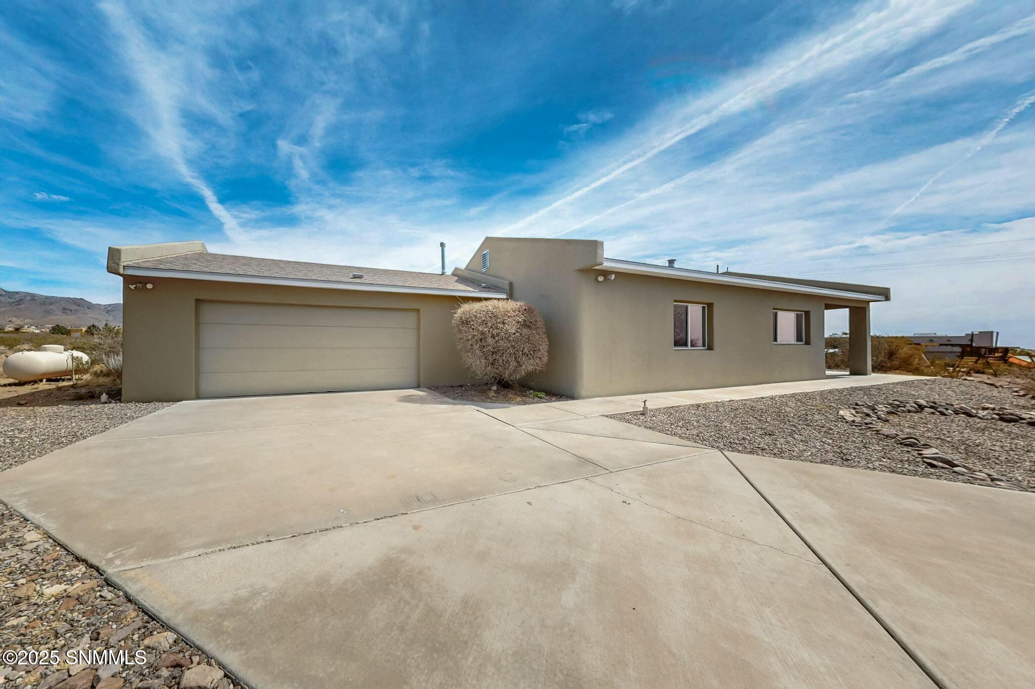 5075 Chaparrita Court, Las Cruces, New Mexico image 4