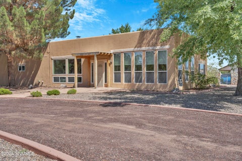 Homes For Sale - 4208 Escondido Lane<br/> Las Cruces, NM 88005
