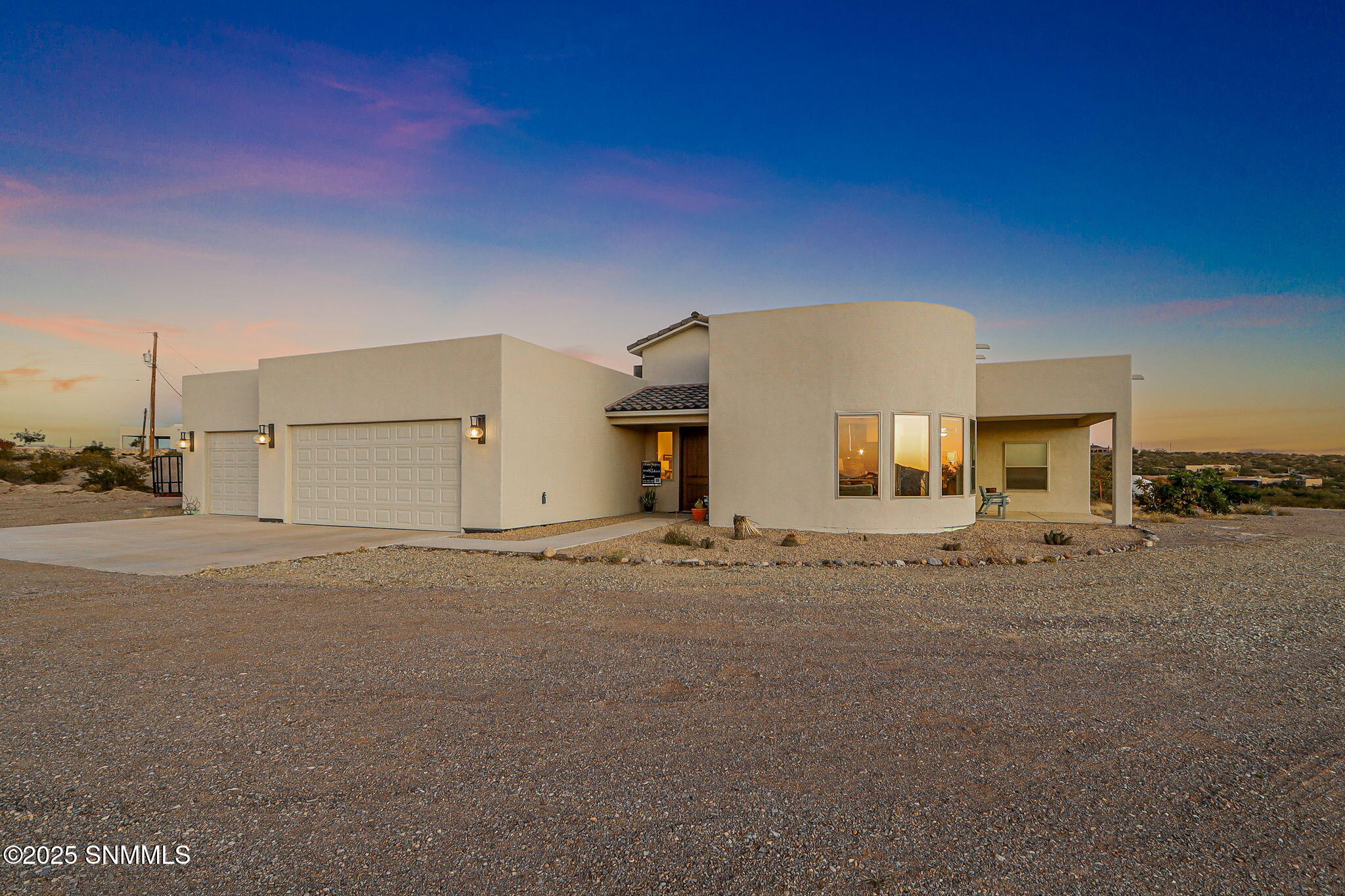1963 Guamis Road - Photo 3