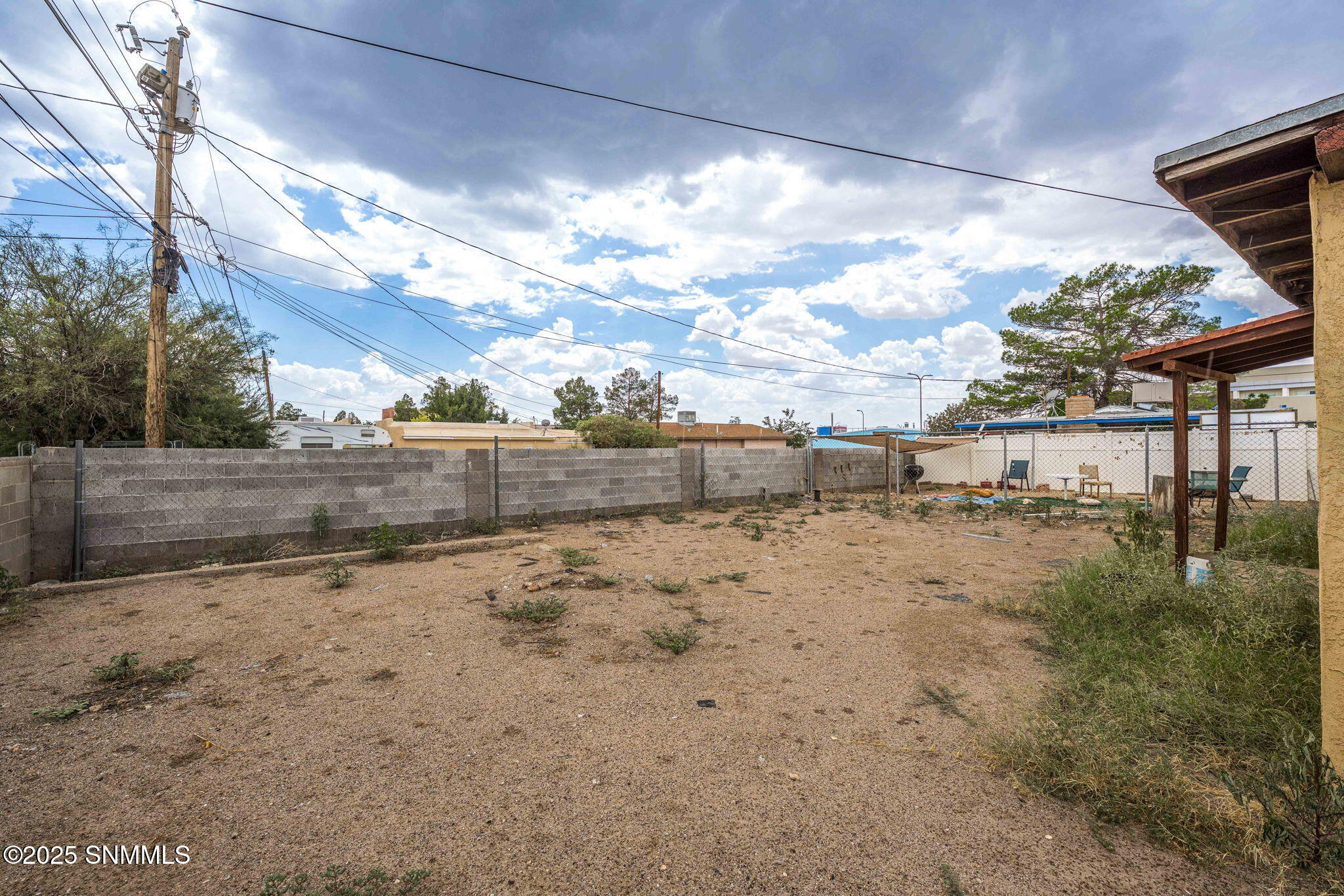 Las Cruces, New Mexico 88001, United States, 2 Bedrooms Bedrooms, ,1 BathroomBathrooms,Residential,Active,203442