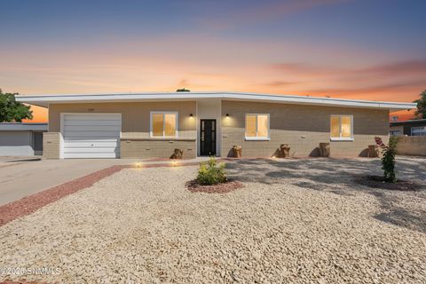 Homes For Sale - 1515 Country Club Circle<br/> Las Cruces, NM 88001