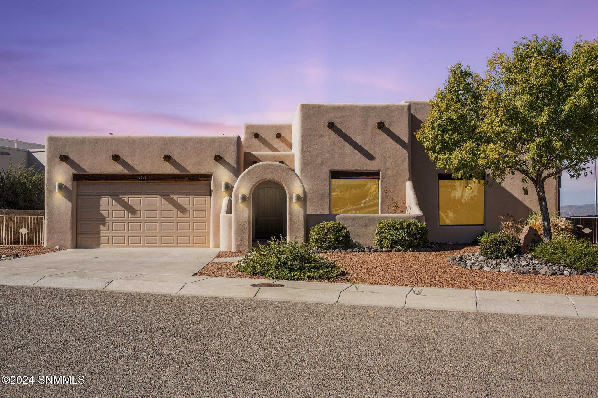 3041 Harmony Ridge Lane, Las Cruces, New Mexico image 1