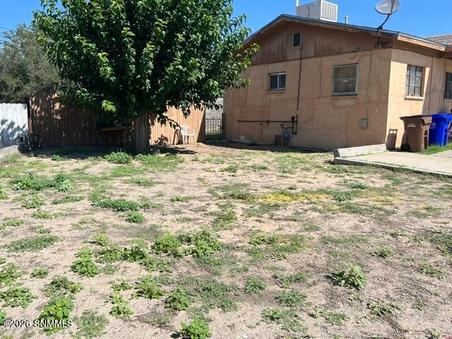 1737/1739 E Idaho Avenue - Photo 3