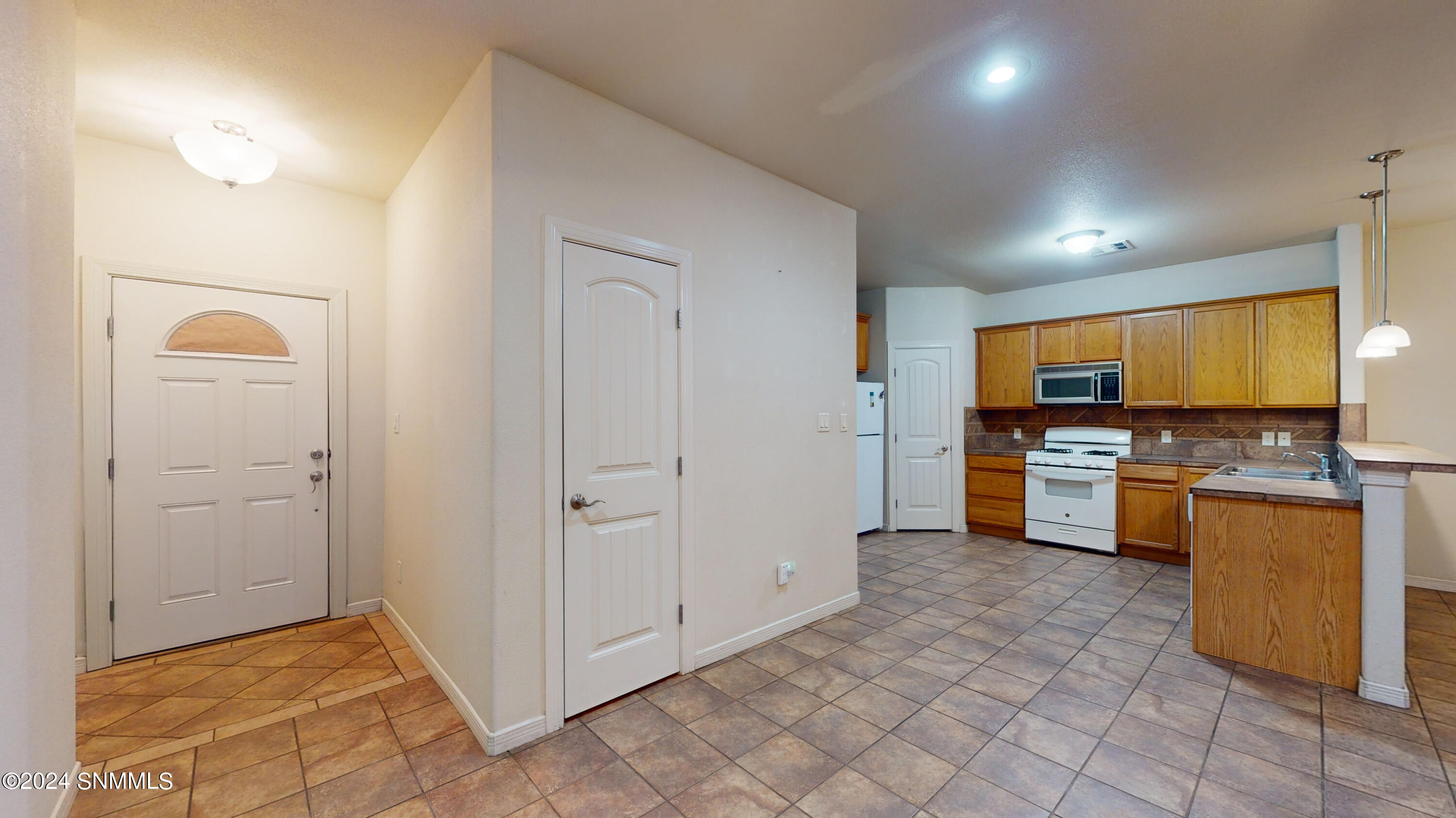 3541 Evy Lane Lane, Las Cruces, New Mexico image 2