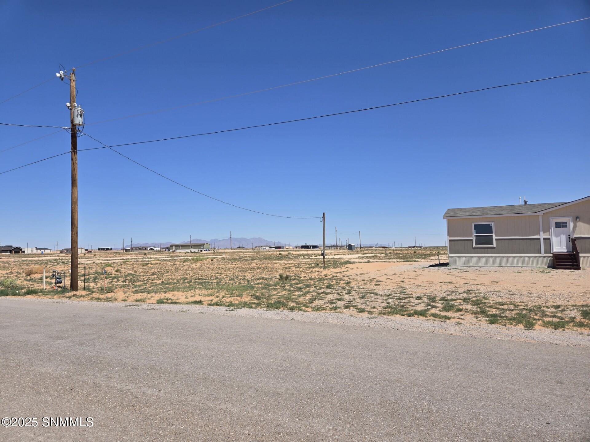 1413 Gobi Desert Drive, Chaparral, New Mexico image 2