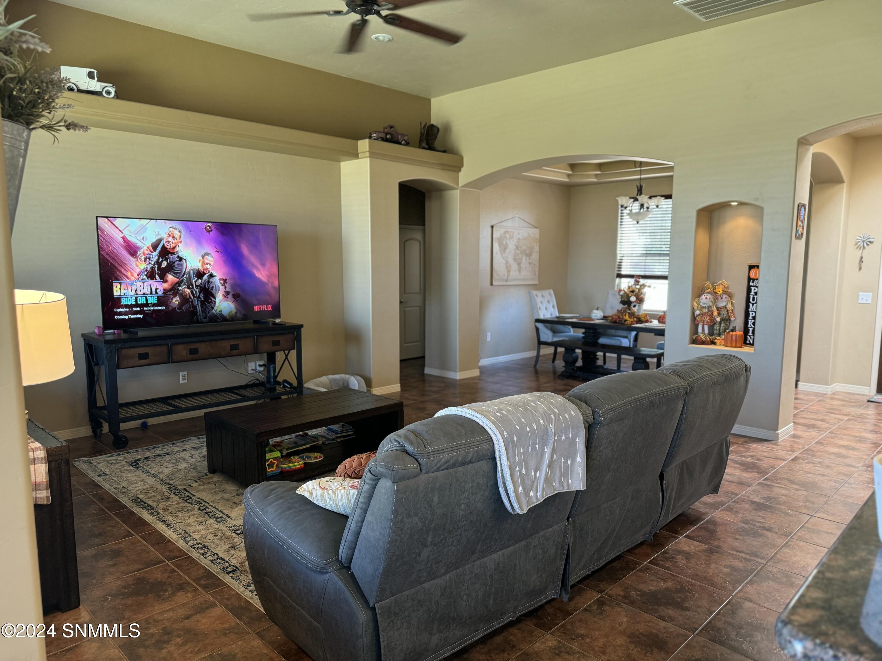 Las Cruces, New Mexico 88011, United States, 3 Bedrooms Bedrooms, ,2 BathroomsBathrooms,Residential,Active,36941