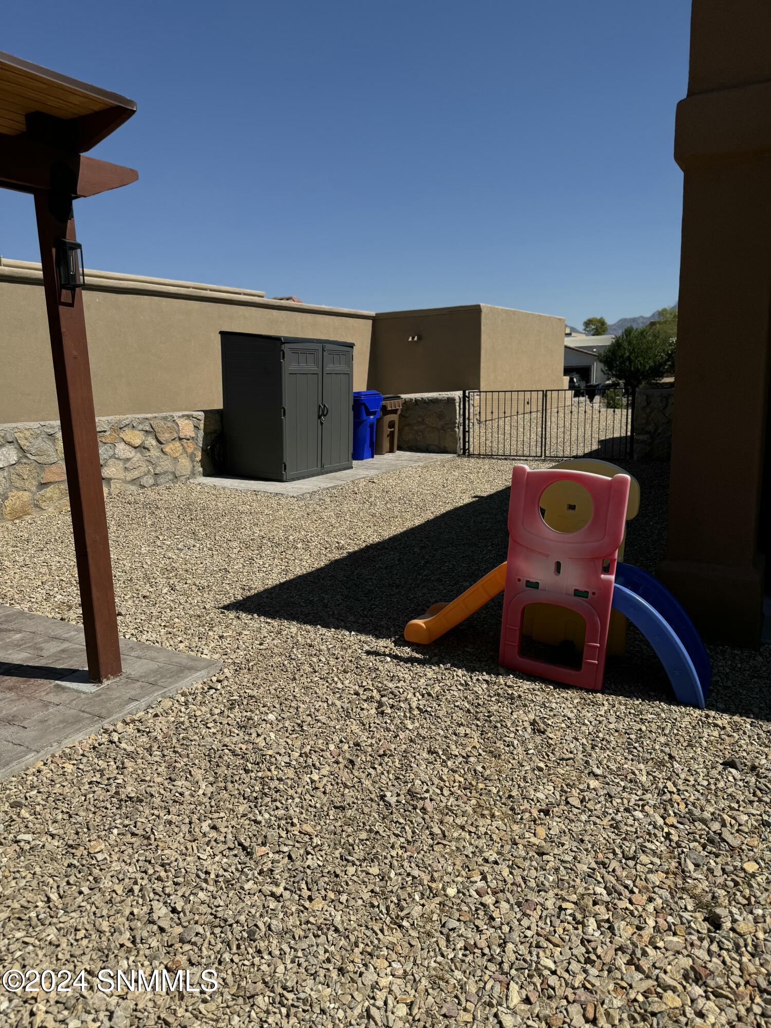 Las Cruces, New Mexico 88011, United States, 3 Bedrooms Bedrooms, ,2 BathroomsBathrooms,Residential,Active,36941