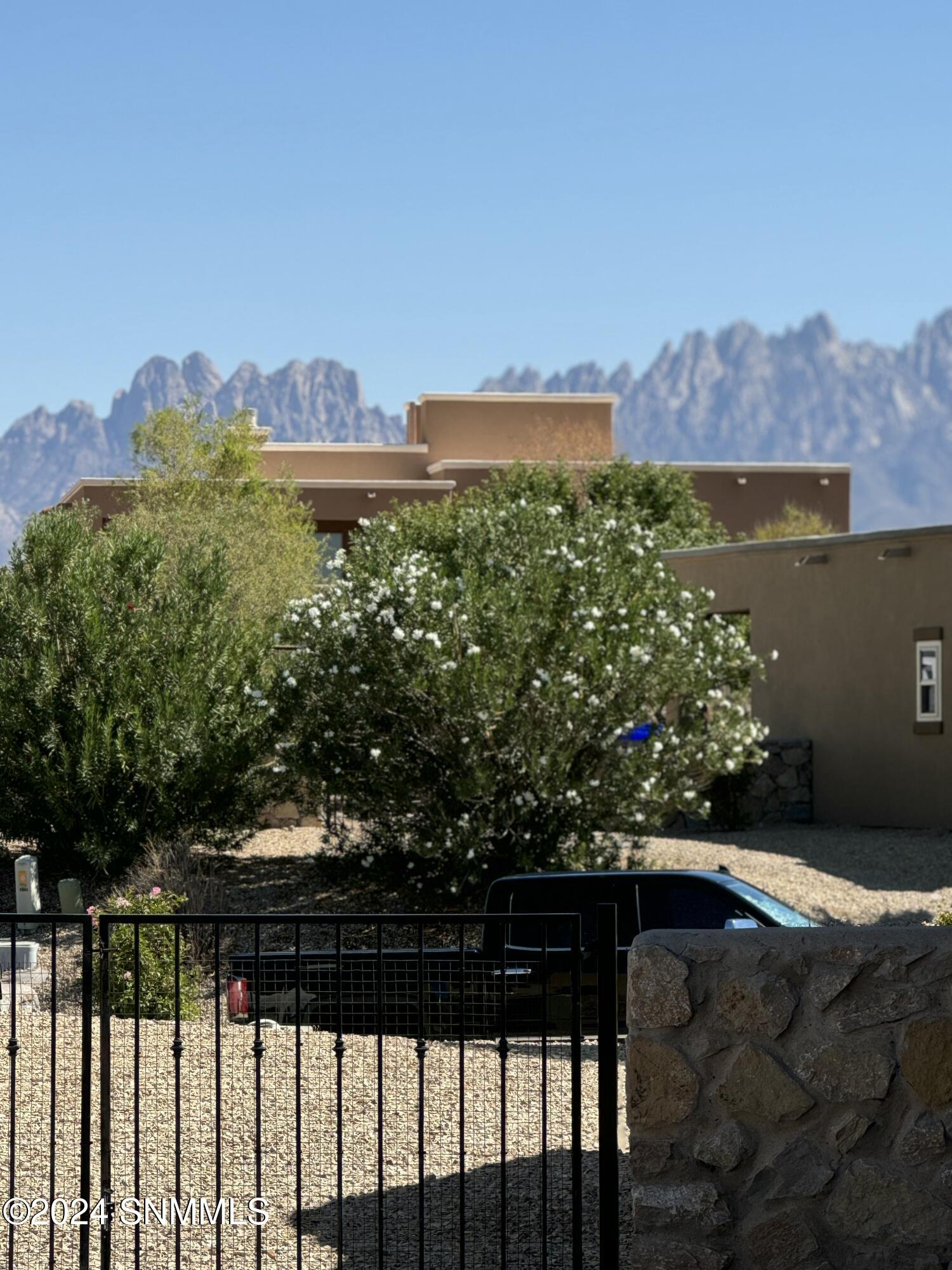 Las Cruces, New Mexico 88011, United States, 3 Bedrooms Bedrooms, ,2 BathroomsBathrooms,Residential,Active,36941