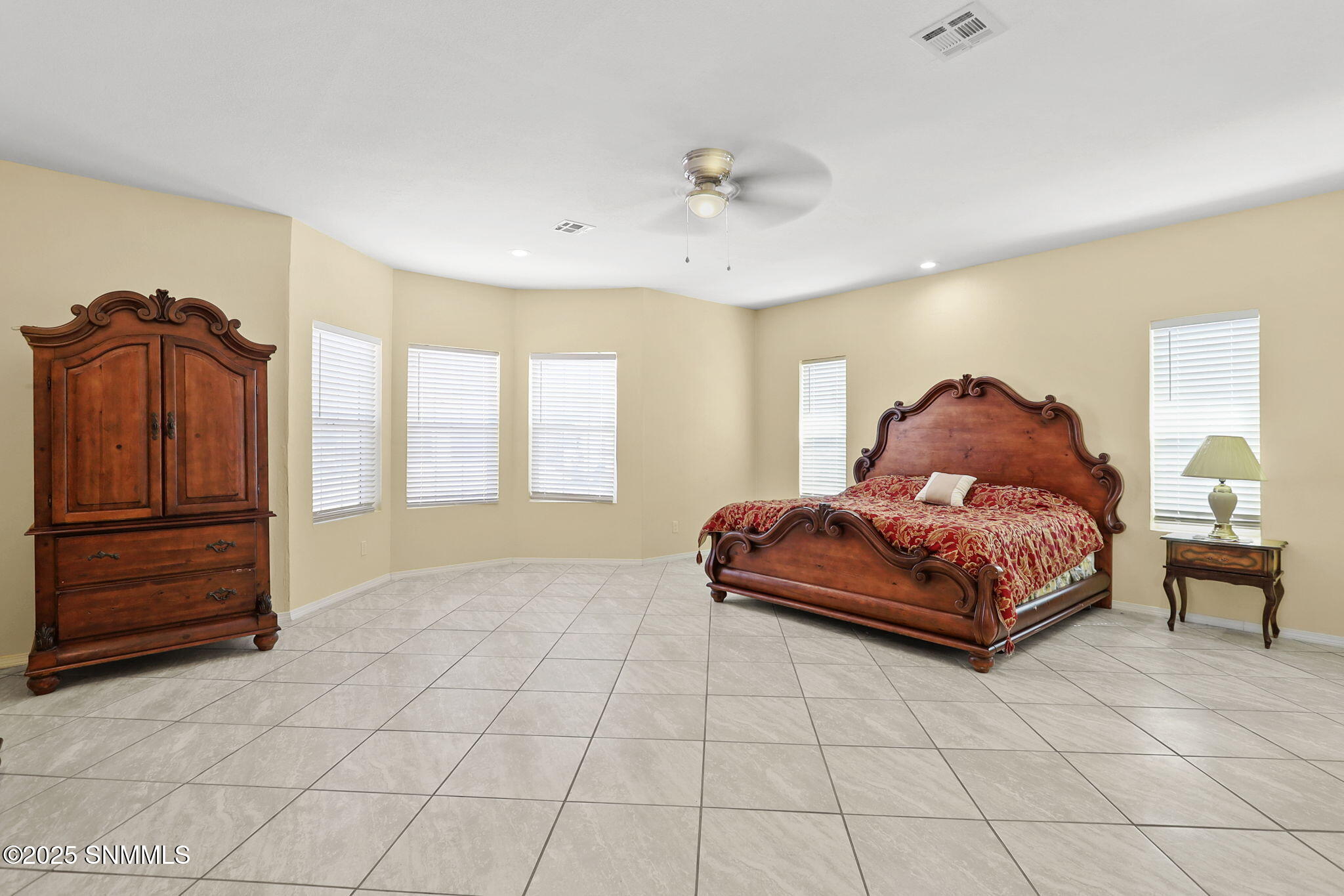 2817 Girl Scout Lane, Sunland Park, New York image 12