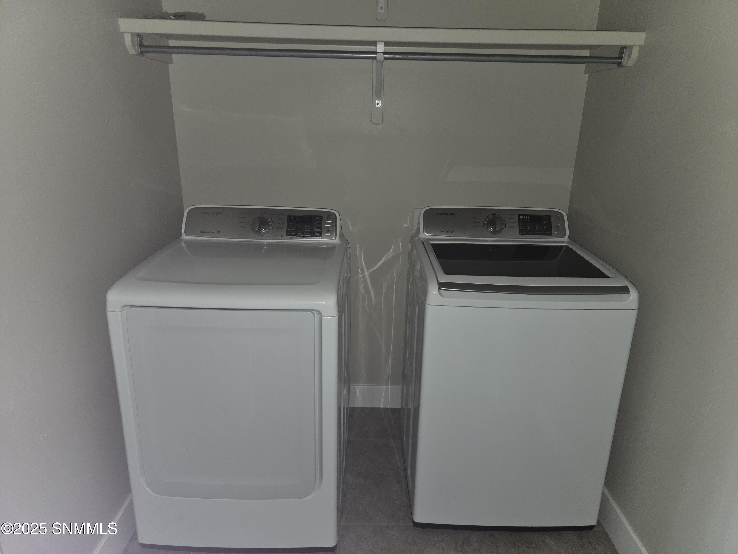 Las Cruces, New Mexico 88012, United States, 3 Bedrooms Bedrooms, ,3 BathroomsBathrooms,Residential,Active,188766