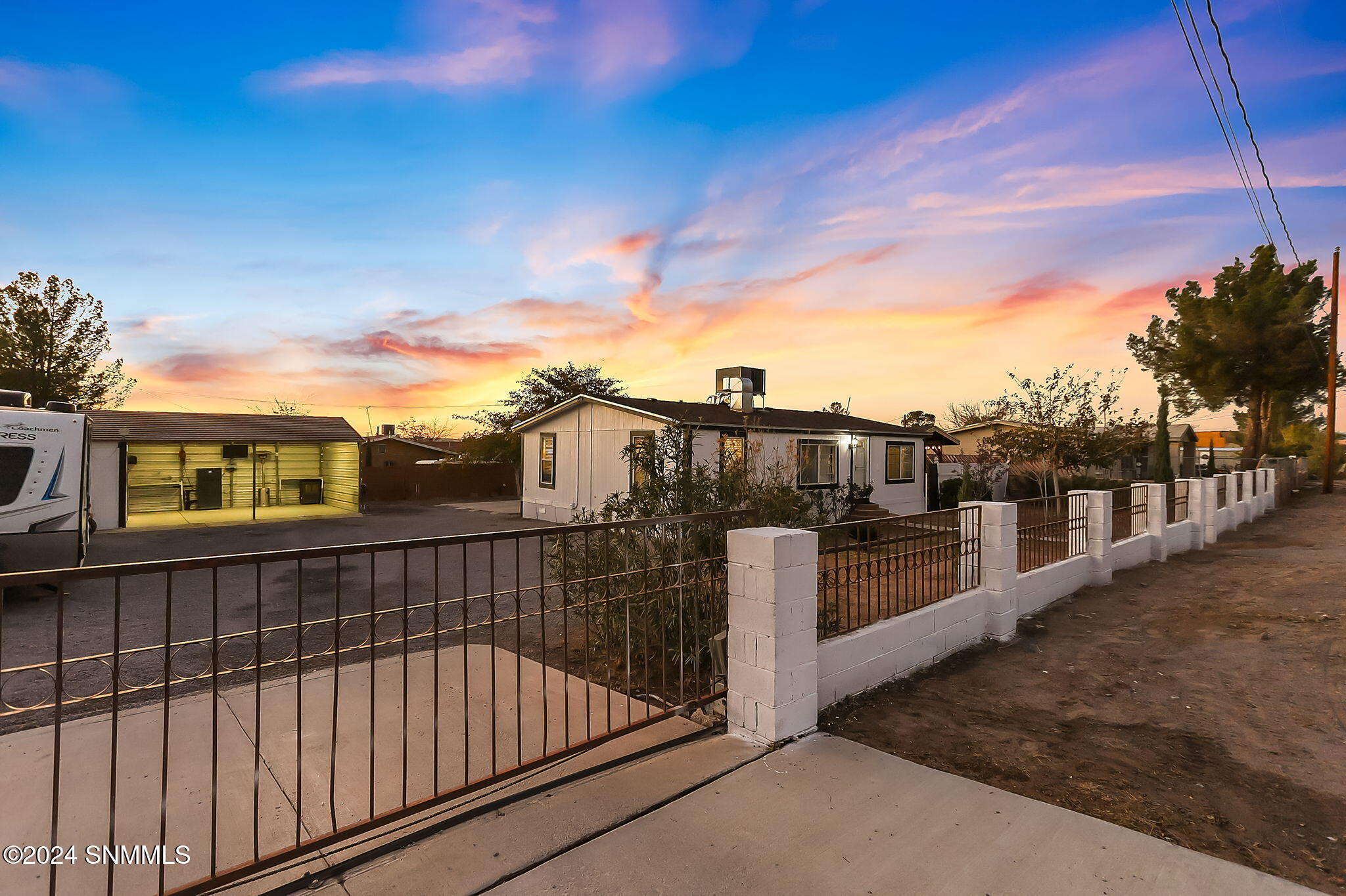 821 Stern Drive, Anthony, New Mexico image 1