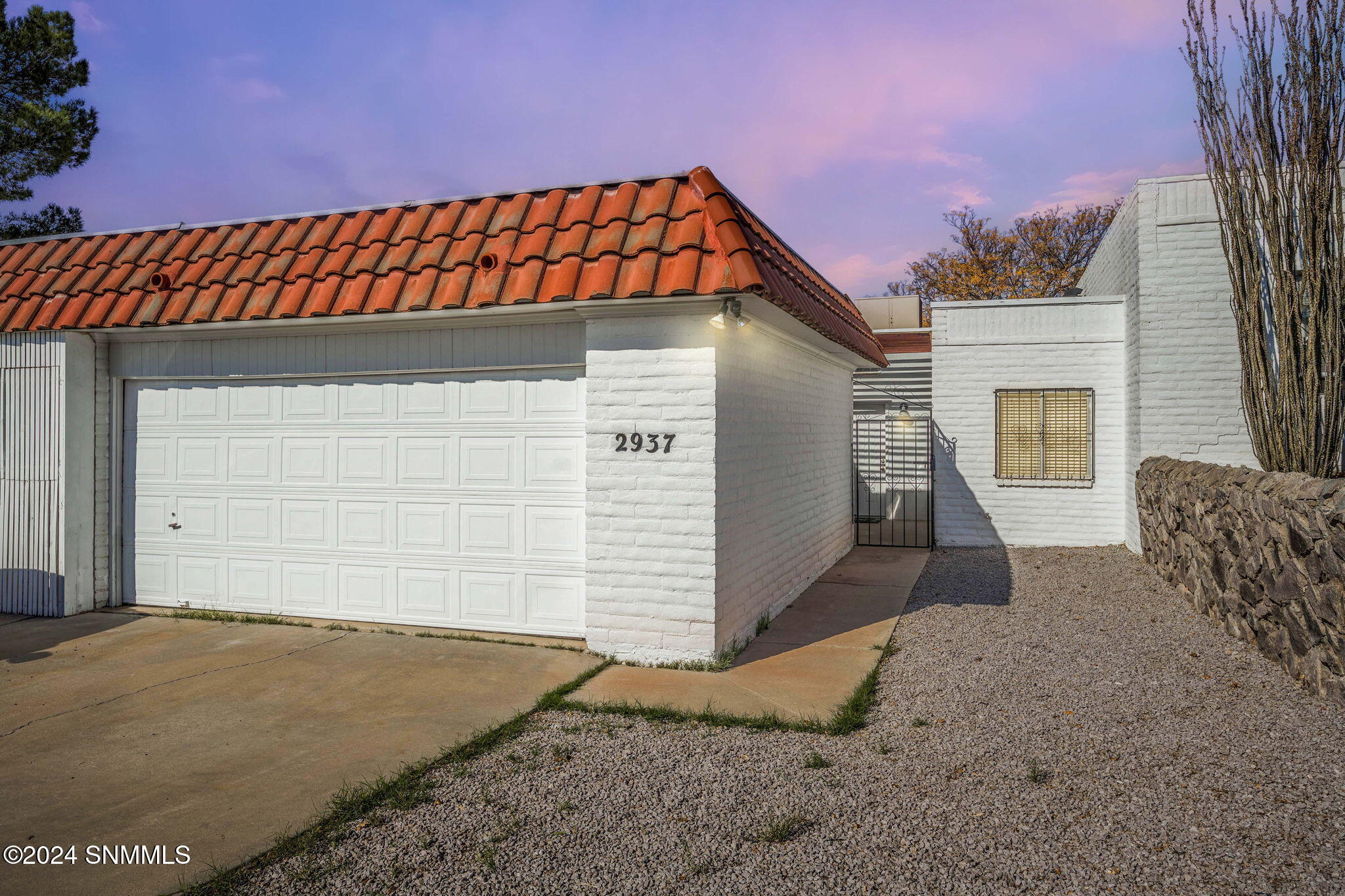 2937 Valle Vista, Las Cruces, New Mexico image 1