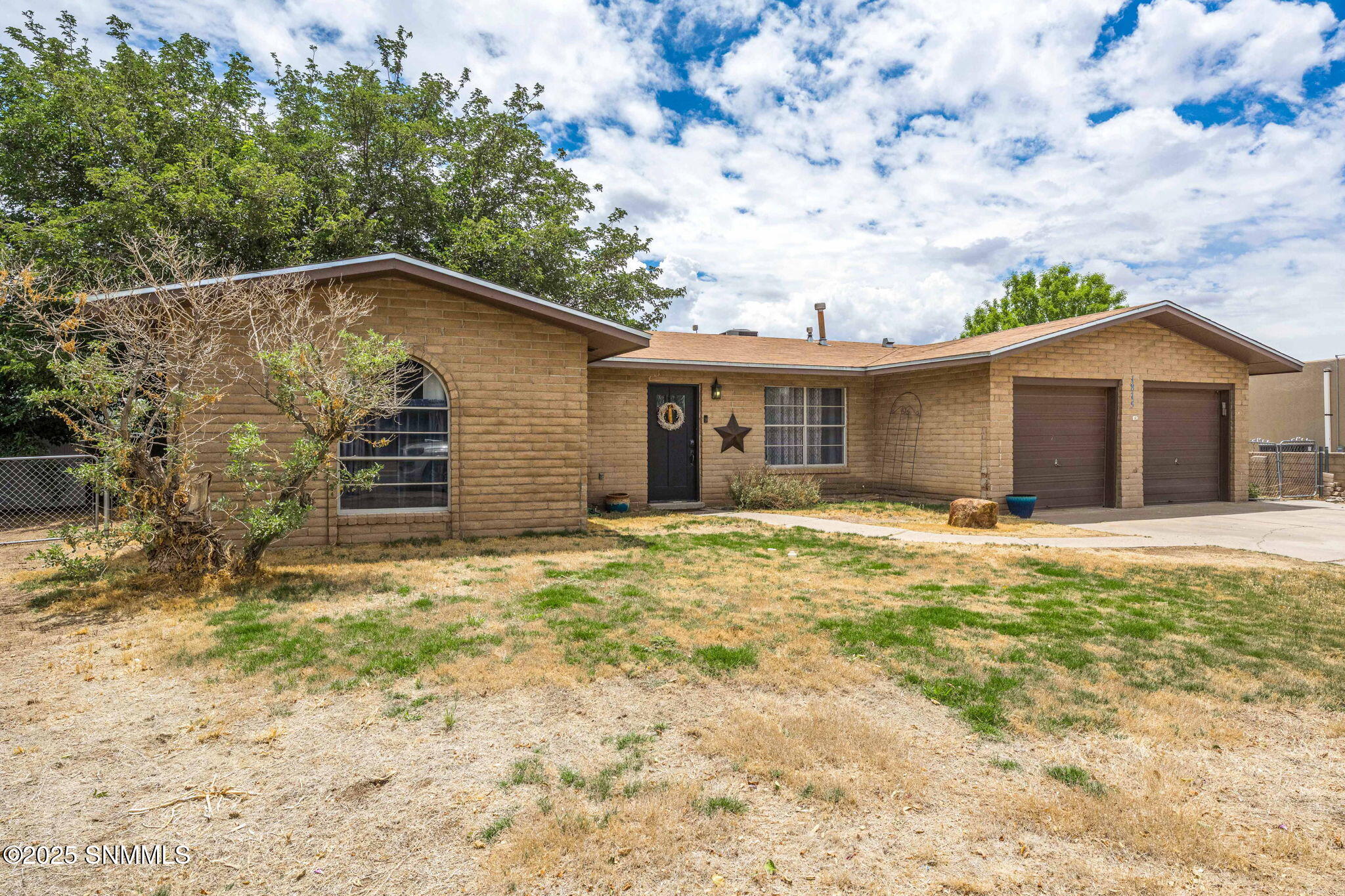 1815 Camelot Drive, Las Cruces, New Mexico image 2