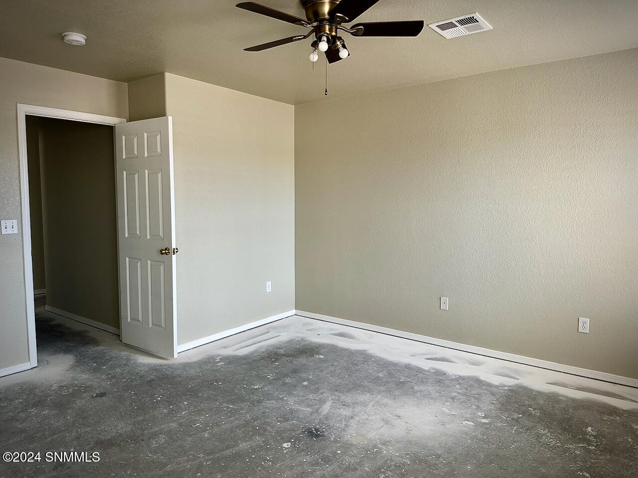 1117 Kilbourne Hole Drive, Las Cruces, New Mexico image 3