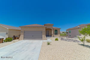 Las Cruces, New Mexico 88012, United States, 4 Bedrooms Bedrooms, ,3 BathroomsBathrooms,Residential,Active,24683
