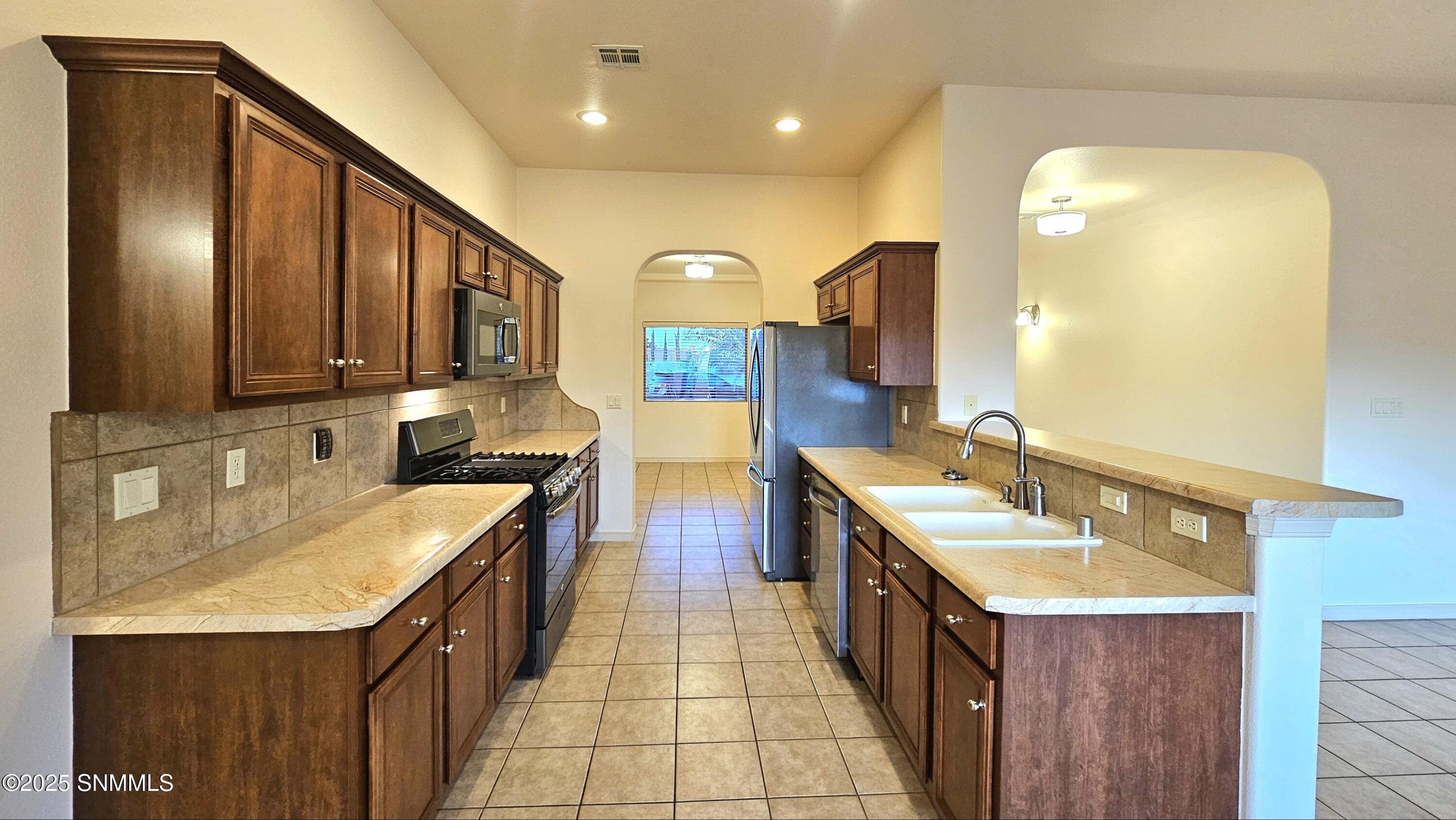 2765 Coventry Road, Las Cruces, New Mexico image 8