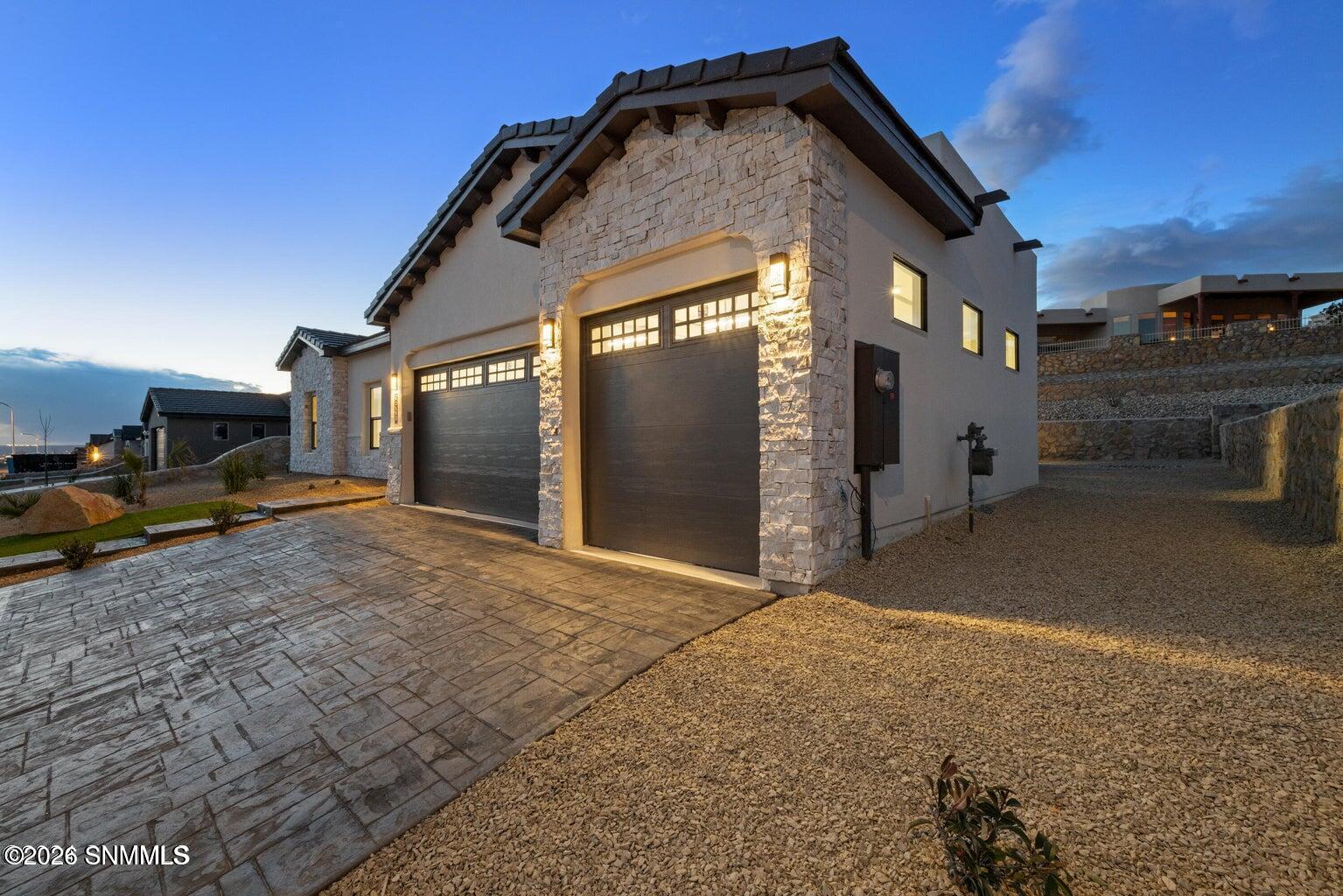 2901 E Springs Road - Photo 2