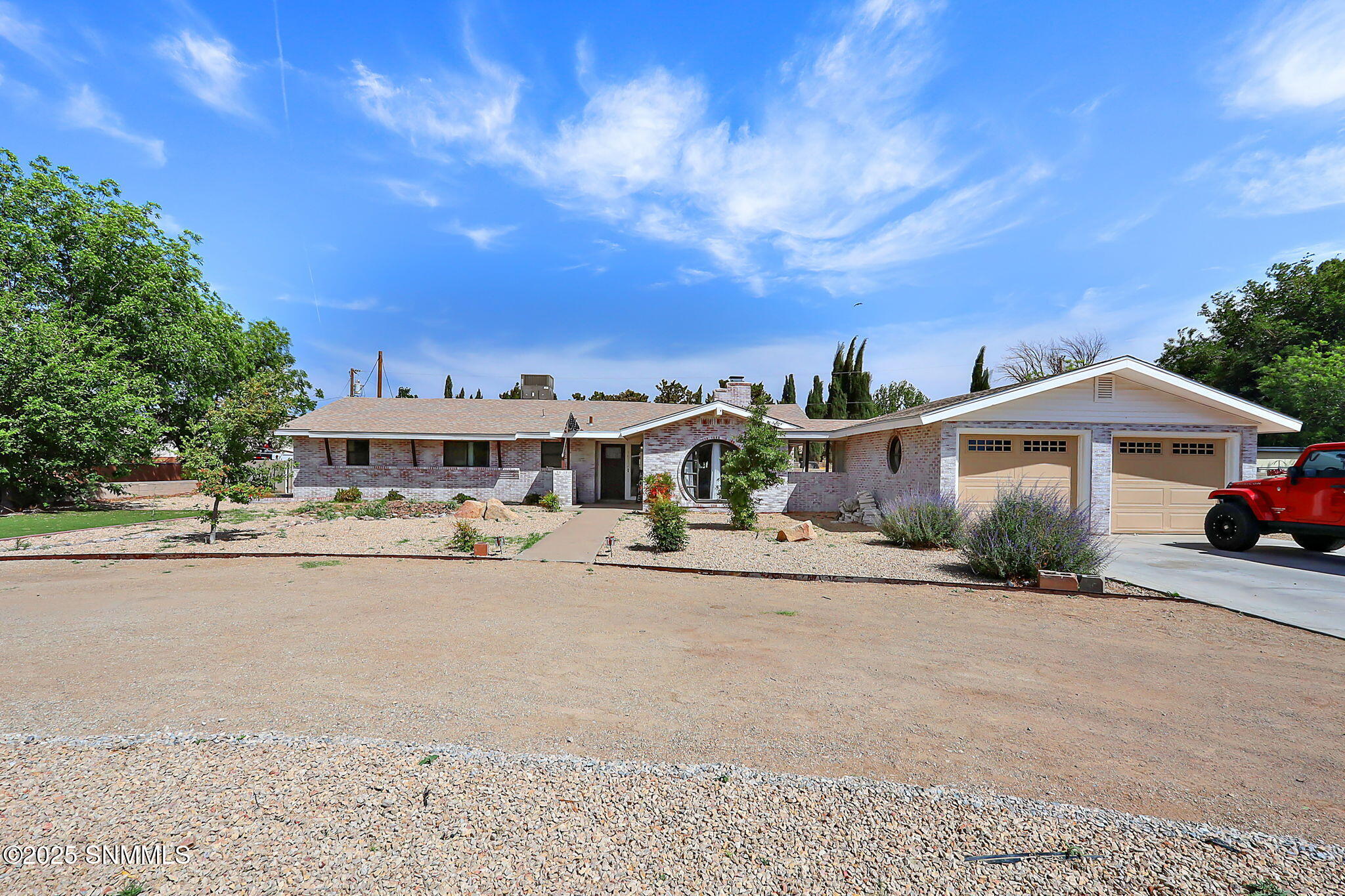1512 San Andres Drive, Las Cruces, New York image 2