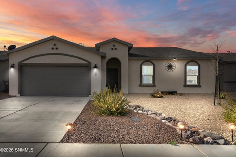 Homes For Sale - 6119 Montgomery Road<br/> Dona Ana County, Las Cruces, NM 88012